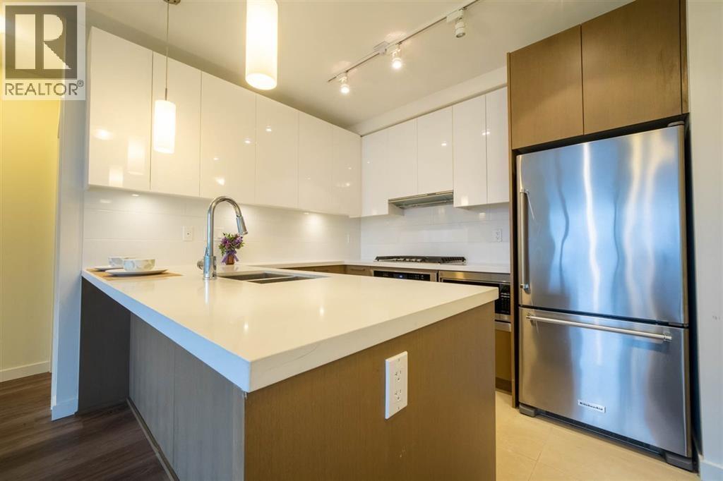 1905 3080 LINCOLN AVENUE, Coquitlam, British Columbia