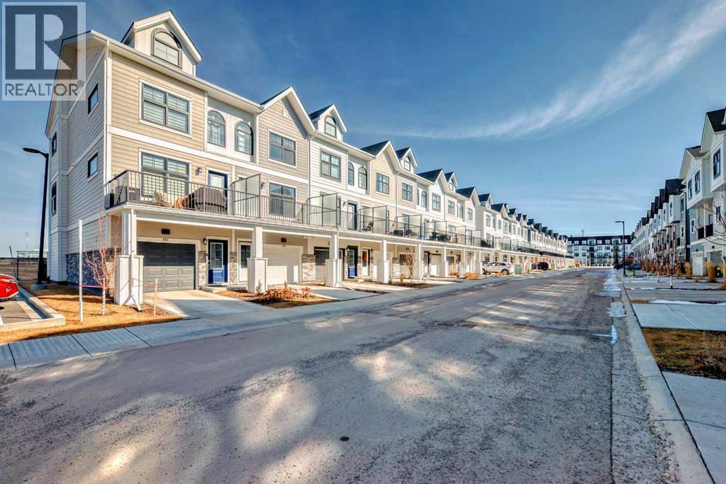 153 Les Jardins Park Se, Calgary, Alberta  t2c 5v3 - Photo 2 - A2259660