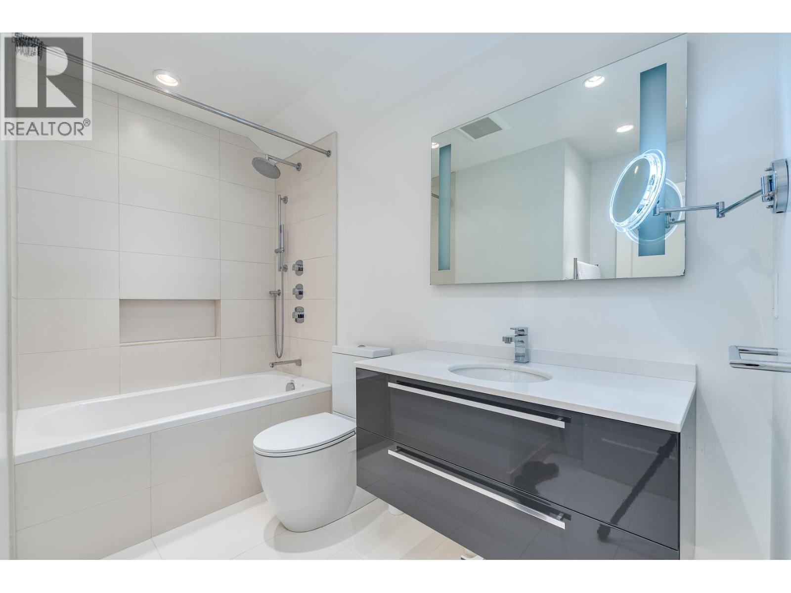 2352 W 7th Avenue, Vancouver, British Columbia  V6K 1Y5 - Photo 24 - R3062250