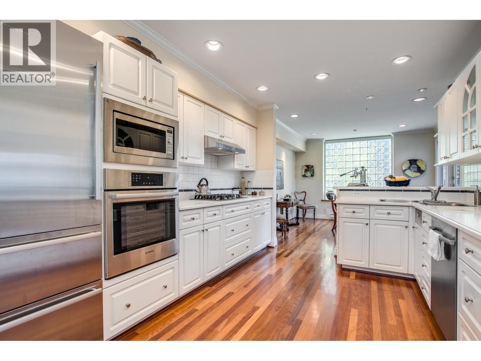 2352 W 7th Avenue, Vancouver, British Columbia  V6K 1Y5 - Photo 9 - R3062250