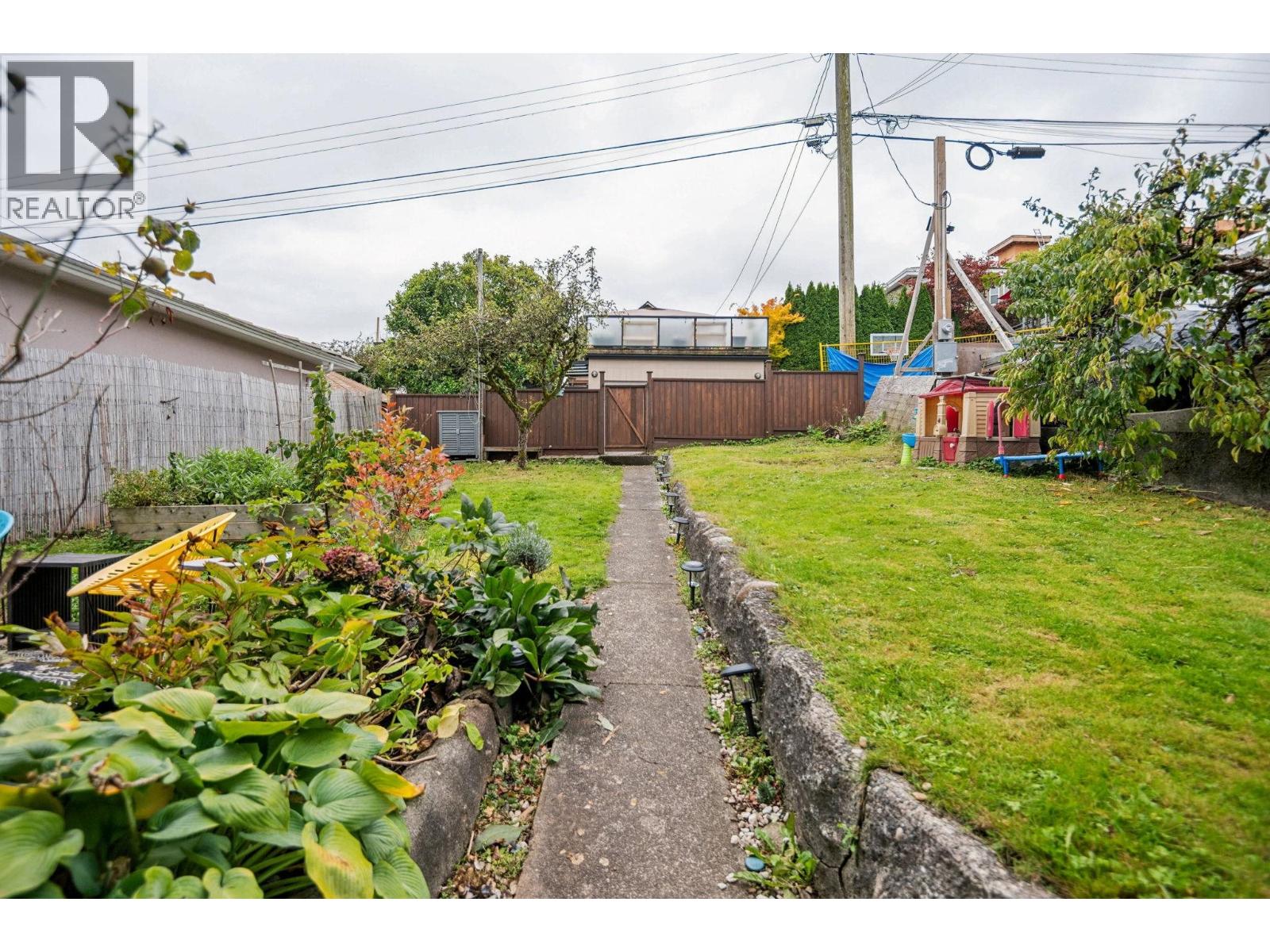 1652 E 33rd Avenue, Vancouver, British Columbia  V5N 3C8 - Photo 36 - R3062249