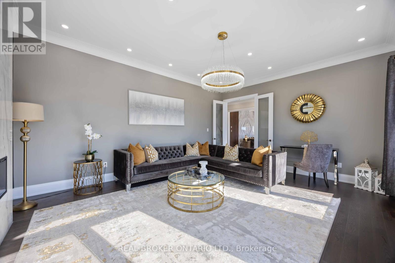 2236 Pemberton Way, Innisfil, Ontario  L0L 1K0 - Photo 29 - N12448484