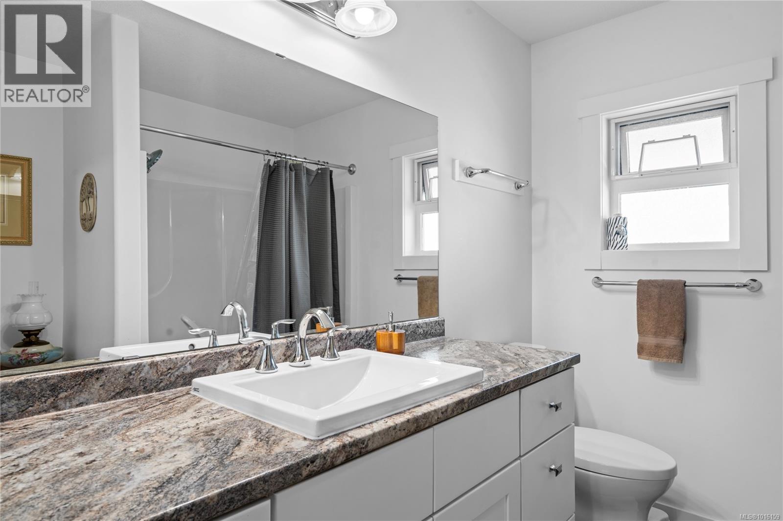 911 Poplar Way, Hilliers, British Columbia  V9K 1V8 - Photo 31 - 1016159