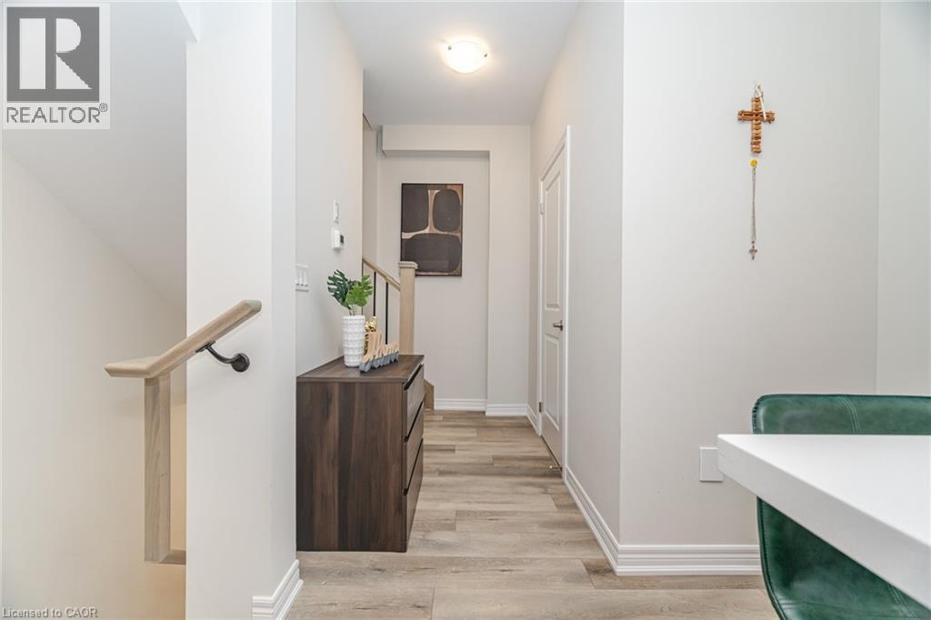 40 Zinfandel Drive Unit# 3, Stoney Creek, Ontario  L8E 0L1 - Photo 28 - 40782593