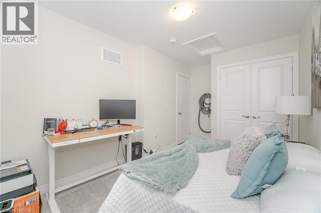 40 Zinfandel Drive Unit# 3, Stoney Creek, Ontario  L8E 0L1 - Photo 39 - 40782593