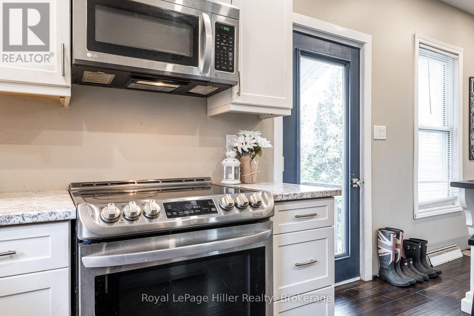 157 Maiden Lane, St. Marys, Ontario  N4X 1B2 - Photo 11 - X12484687