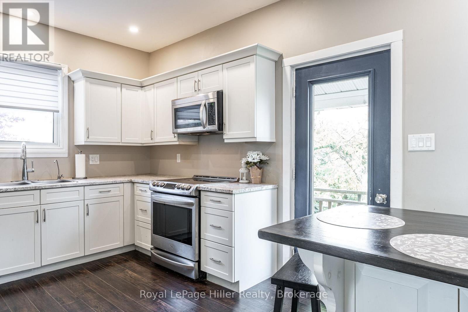 157 Maiden Lane, St. Marys, Ontario  N4X 1B2 - Photo 13 - X12484687