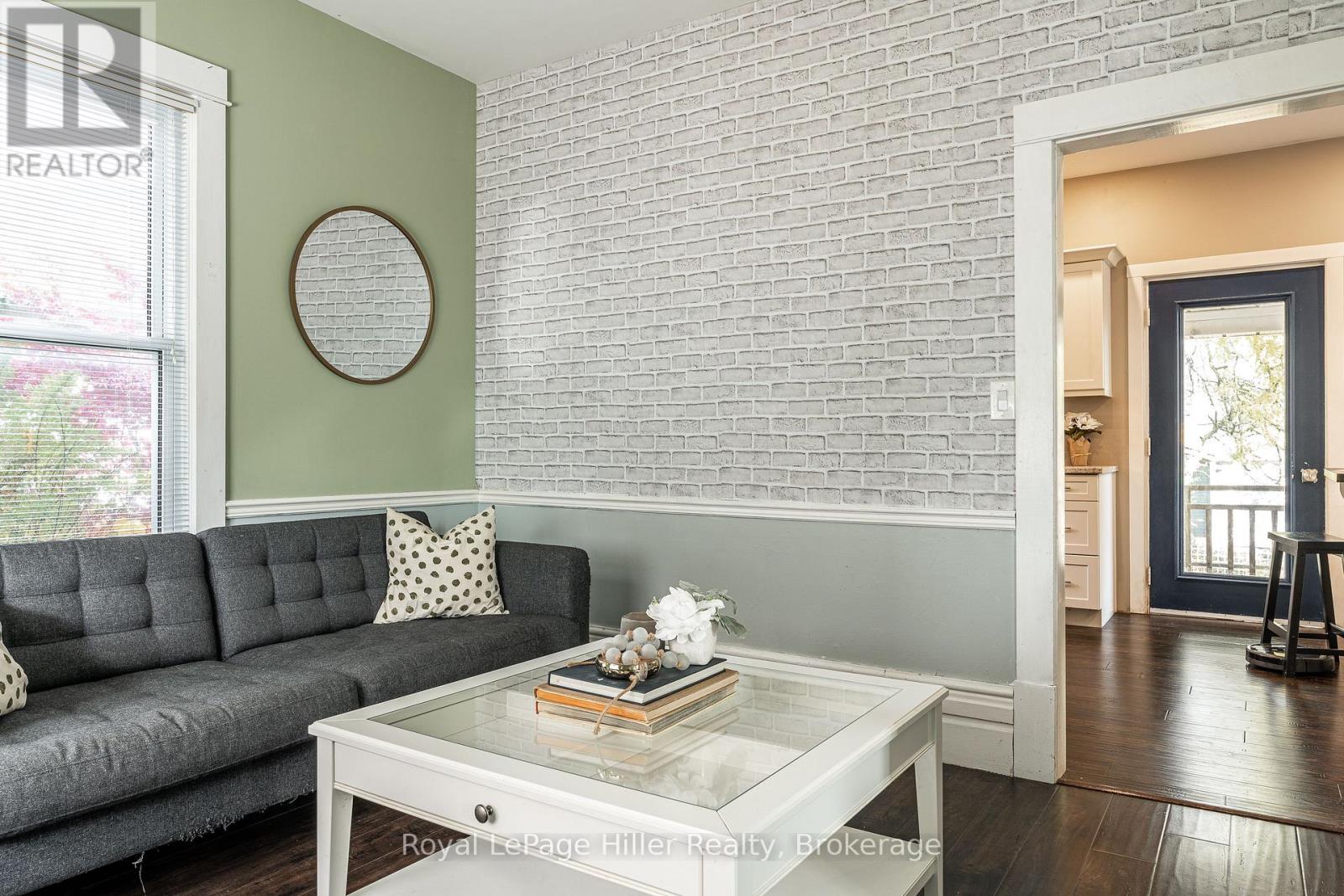 157 Maiden Lane, St. Marys, Ontario  N4X 1B2 - Photo 7 - X12484687