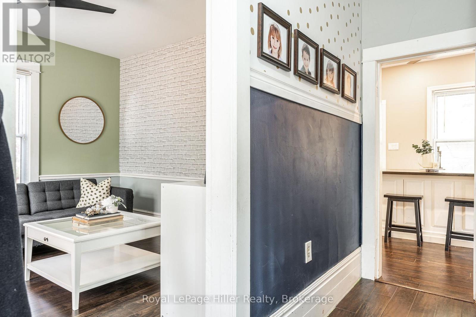 157 Maiden Lane, St. Marys, Ontario  N4X 1B2 - Photo 9 - X12484687