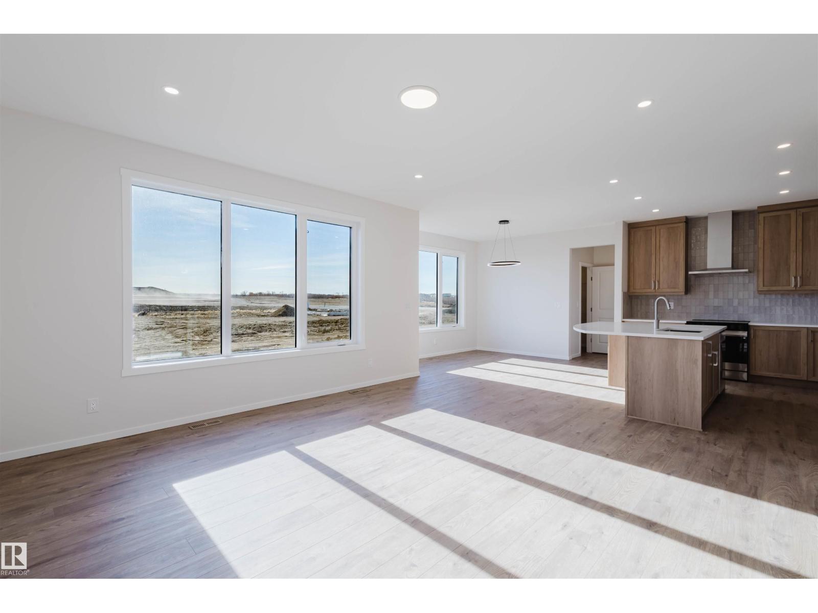 1027 Wolf Willow Wy, Sherwood Park, Alberta  T8H 3B3 - Photo 7 - E4462886