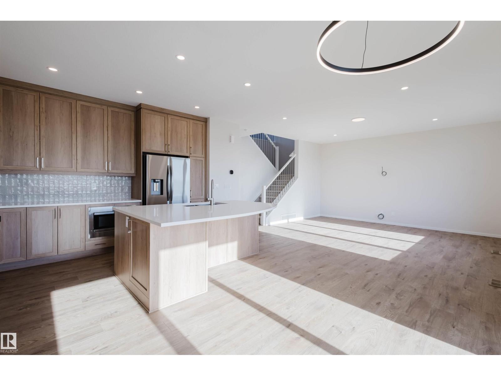 1027 Wolf Willow Wy, Sherwood Park, Alberta  T8H 3B3 - Photo 9 - E4462886