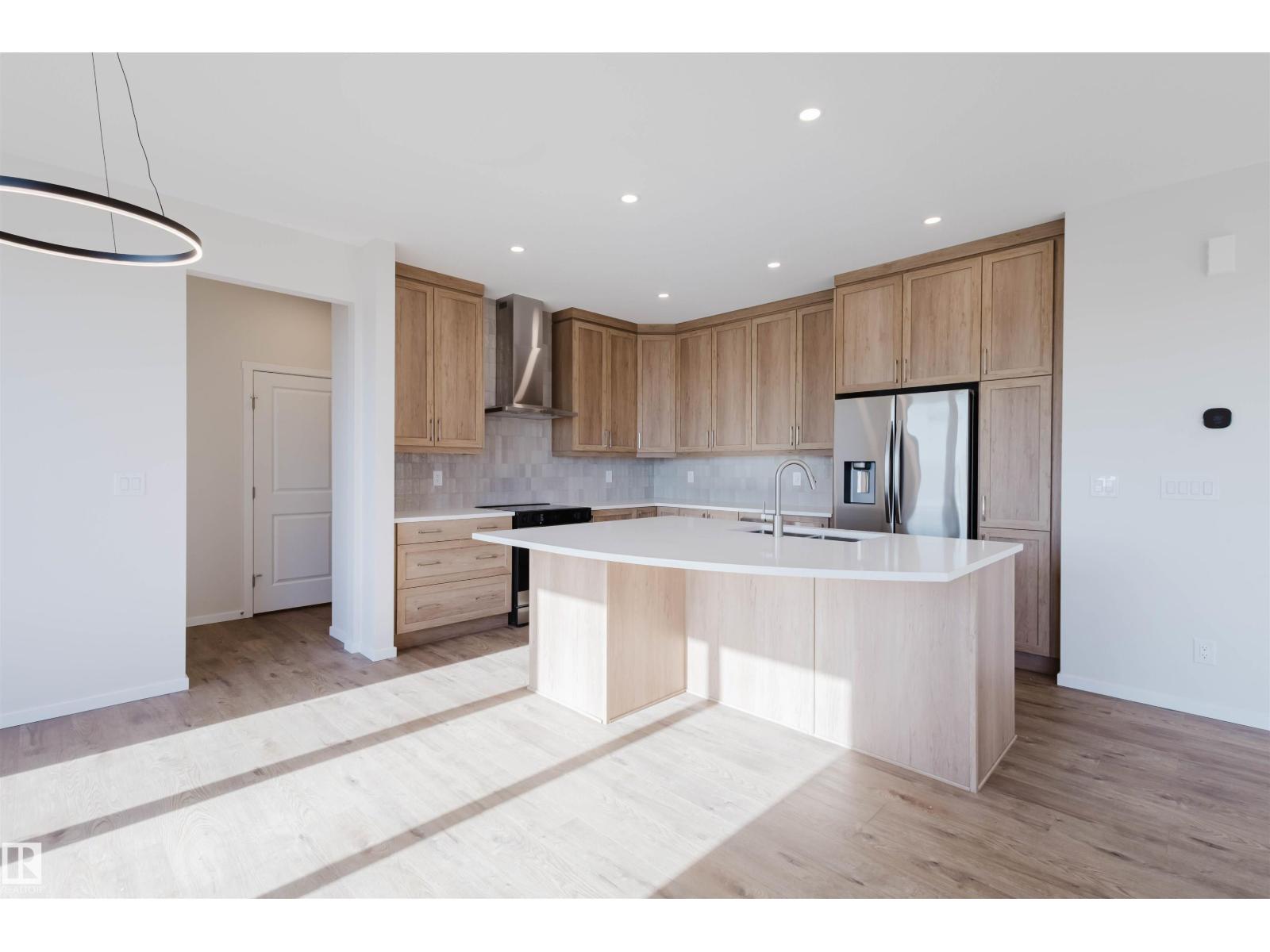 1027 Wolf Willow Wy, Sherwood Park, Alberta  T8H 3B3 - Photo 8 - E4462886