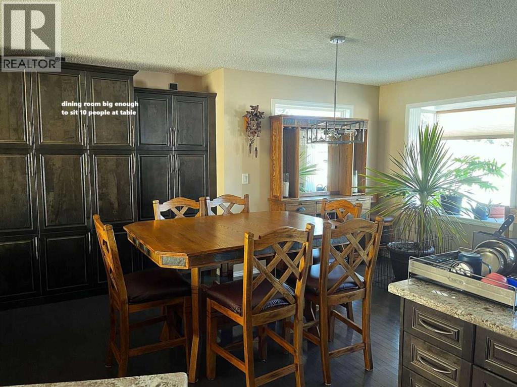 3828 Eastwood Crescent, Red Deer, Alberta  T4N 2W1 - Photo 4 - A2267176