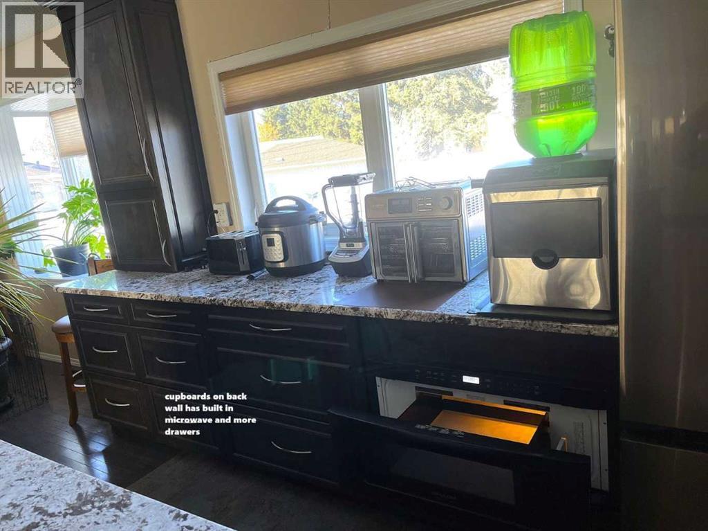 3828 Eastwood Crescent, Red Deer, Alberta  T4N 2W1 - Photo 8 - A2267176