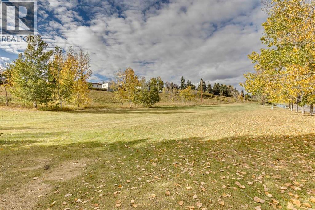 1204 Lake Sylvan Drive Se, Calgary, Alberta  T2J 3C8 - Photo 17 - A2262647