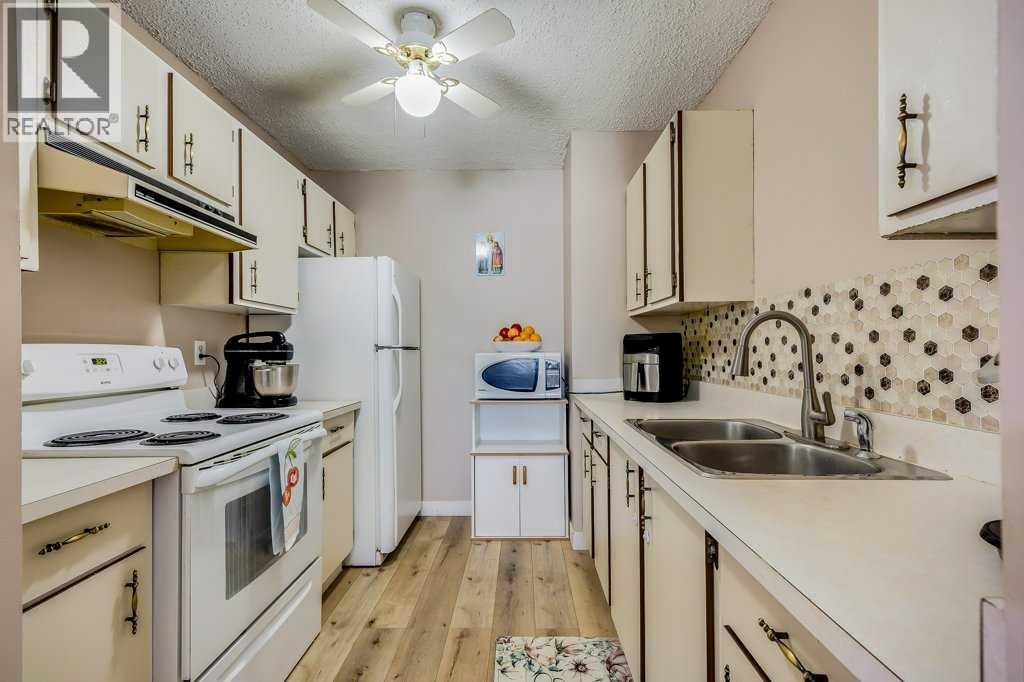 A, 109 Stanley Avenue, Okotoks, Alberta  T1S 1H8 - Photo 9 - A2264362