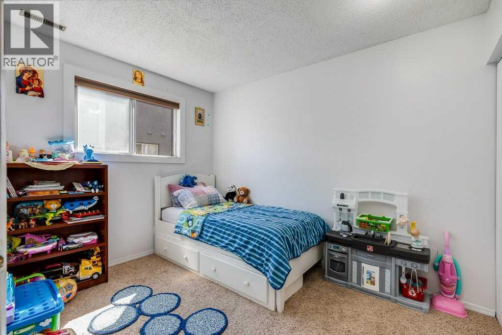 A, 109 Stanley Avenue, Okotoks, Alberta  T1S 1H8 - Photo 11 - A2264362