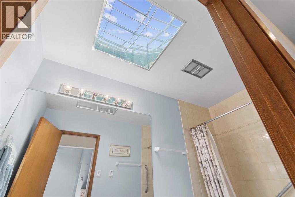 612 56 Avenue Sw, Calgary, Alberta  T2V 0G8 - Photo 20 - A2265566