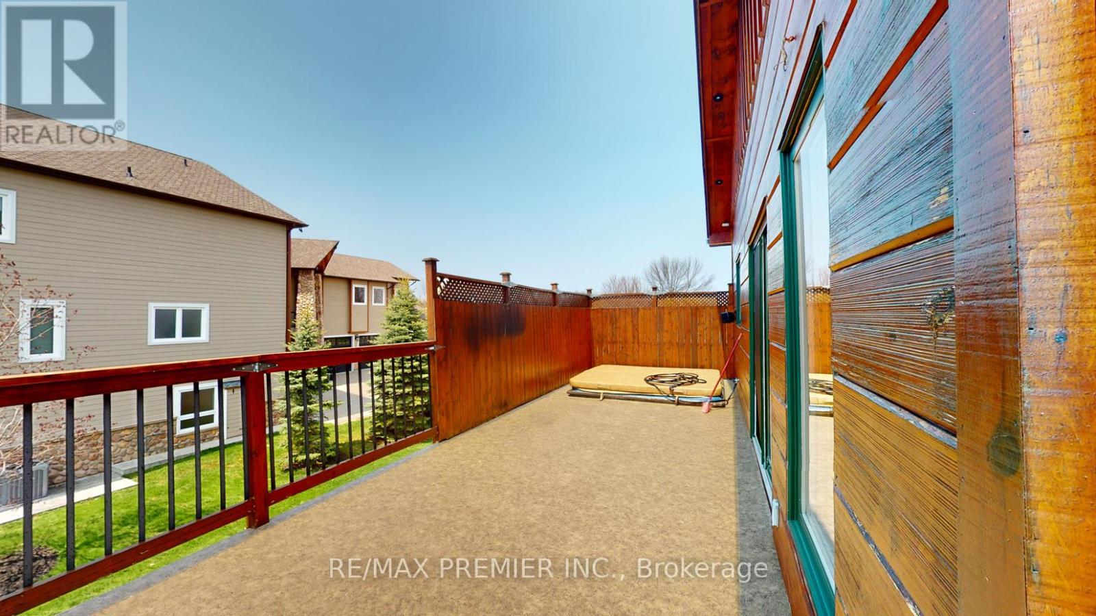 31 Paradise Boulevard, Ramara, Ontario  L0K 1B0 - Photo 18 - S12484661