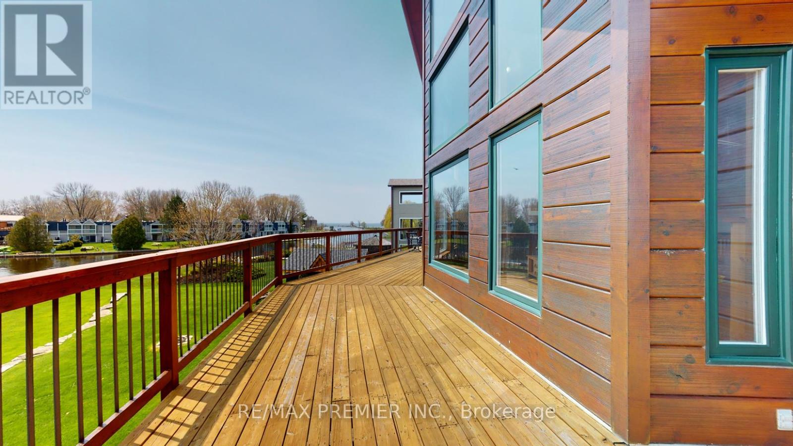 31 Paradise Boulevard, Ramara, Ontario  L0K 1B0 - Photo 19 - S12484661