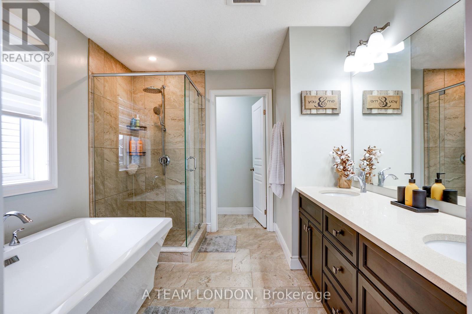 2479 Seven Oaks Ridge, London South, Ontario  N6M 1G5 - Photo 17 - X12484701