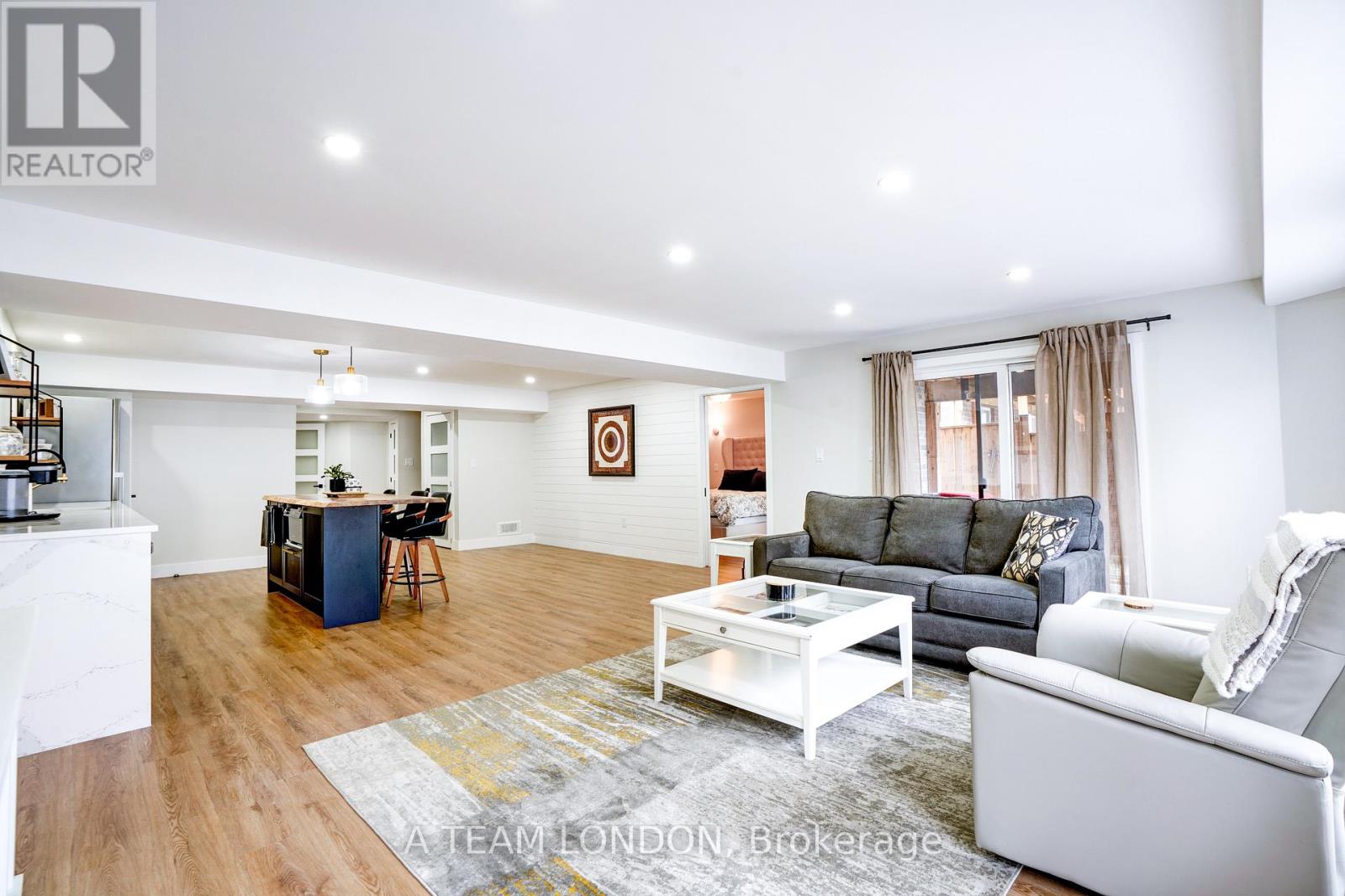 2479 Seven Oaks Ridge, London South, Ontario  N6M 1G5 - Photo 34 - X12484701