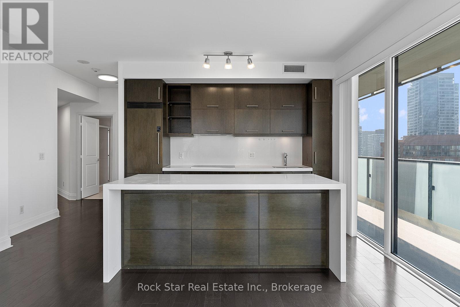 2604 - 65 St. Mary Street, Toronto, Ontario  M5S 0A6 - Photo 10 - C12484707