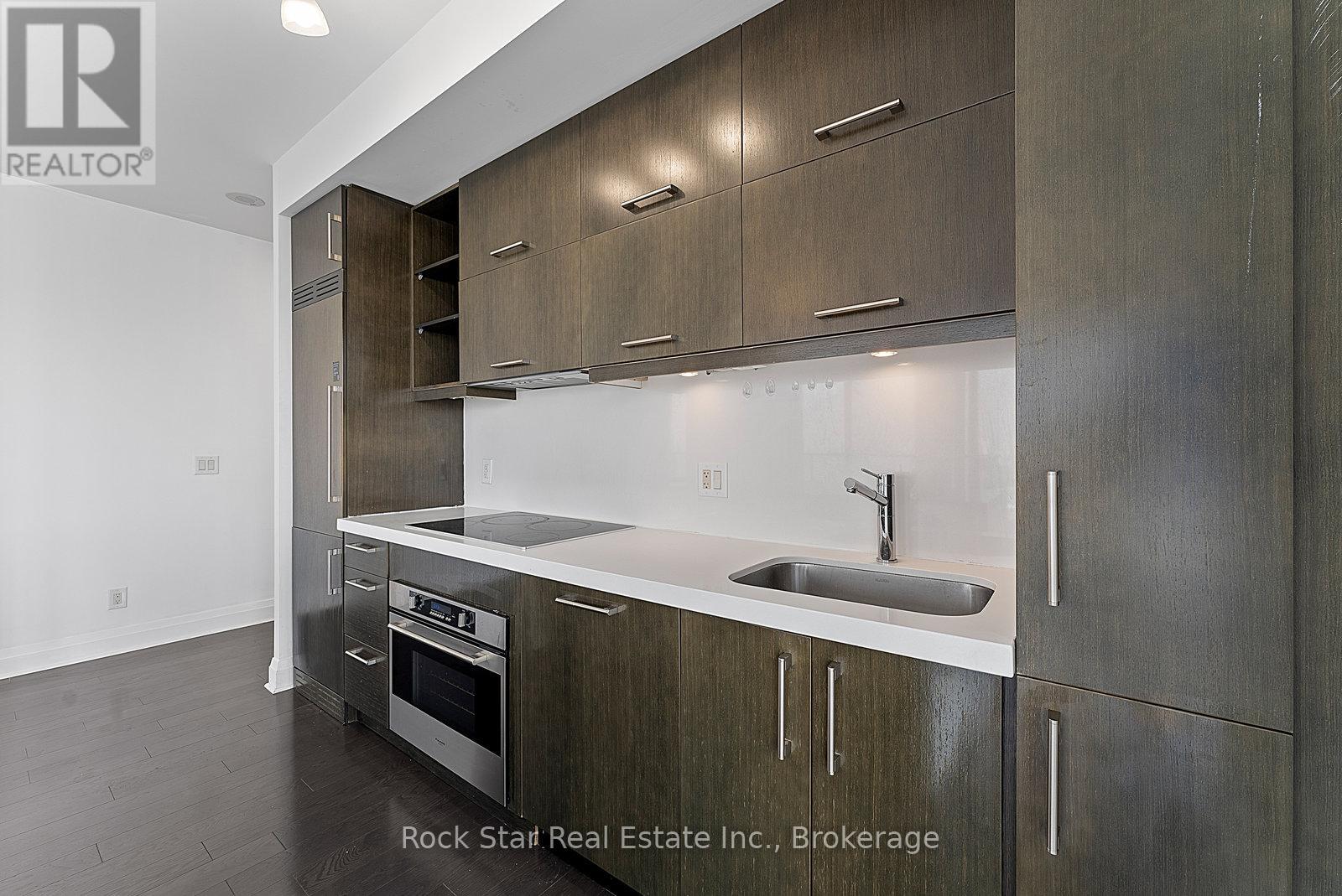 2604 - 65 St. Mary Street, Toronto, Ontario  M5S 0A6 - Photo 12 - C12484707