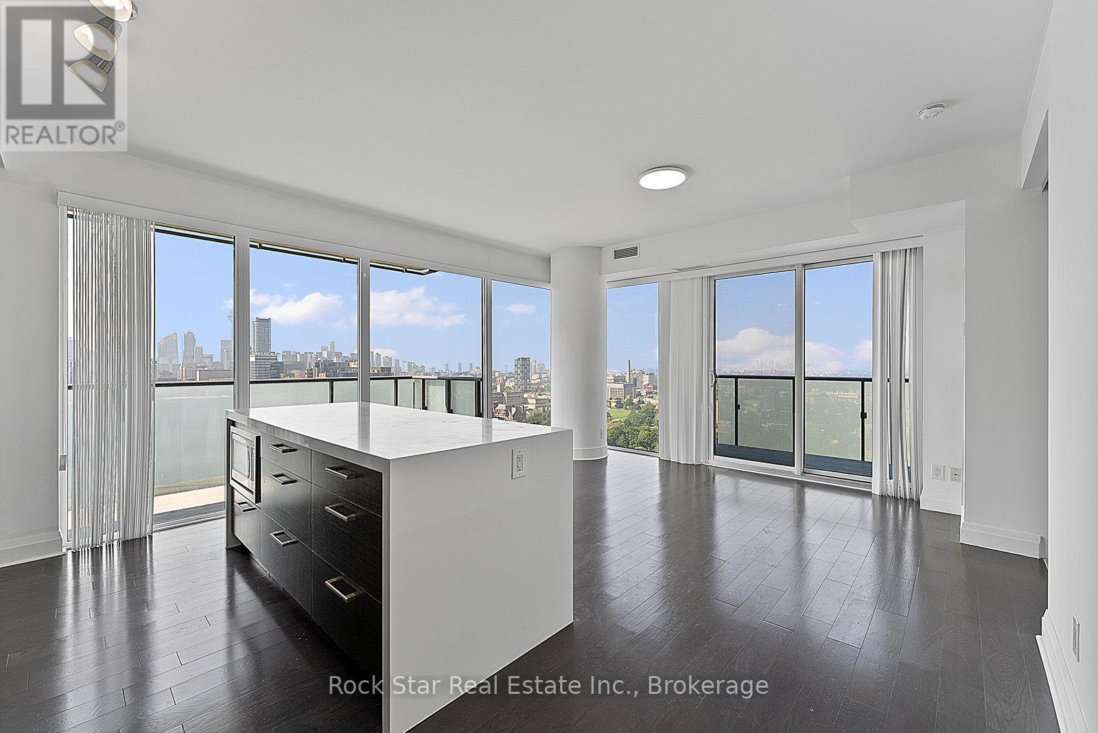 2604 - 65 St. Mary Street, Toronto, Ontario  M5S 0A6 - Photo 6 - C12484707