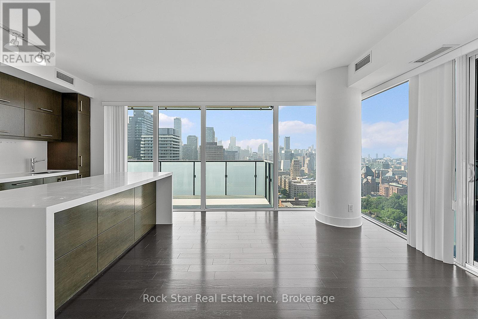 2604 - 65 St. Mary Street, Toronto, Ontario  M5S 0A6 - Photo 7 - C12484707