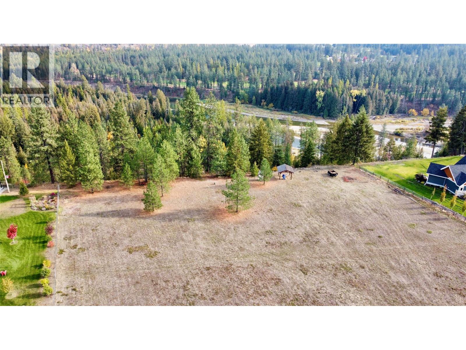 1308 Bonavista Road, christina lake, British Columbia