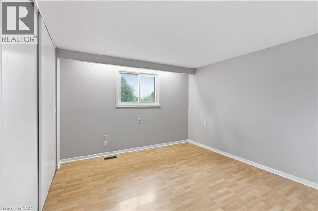 111 Britten Close, Hamilton, Ontario  L9C 4K1 - Photo 20 - 40770439