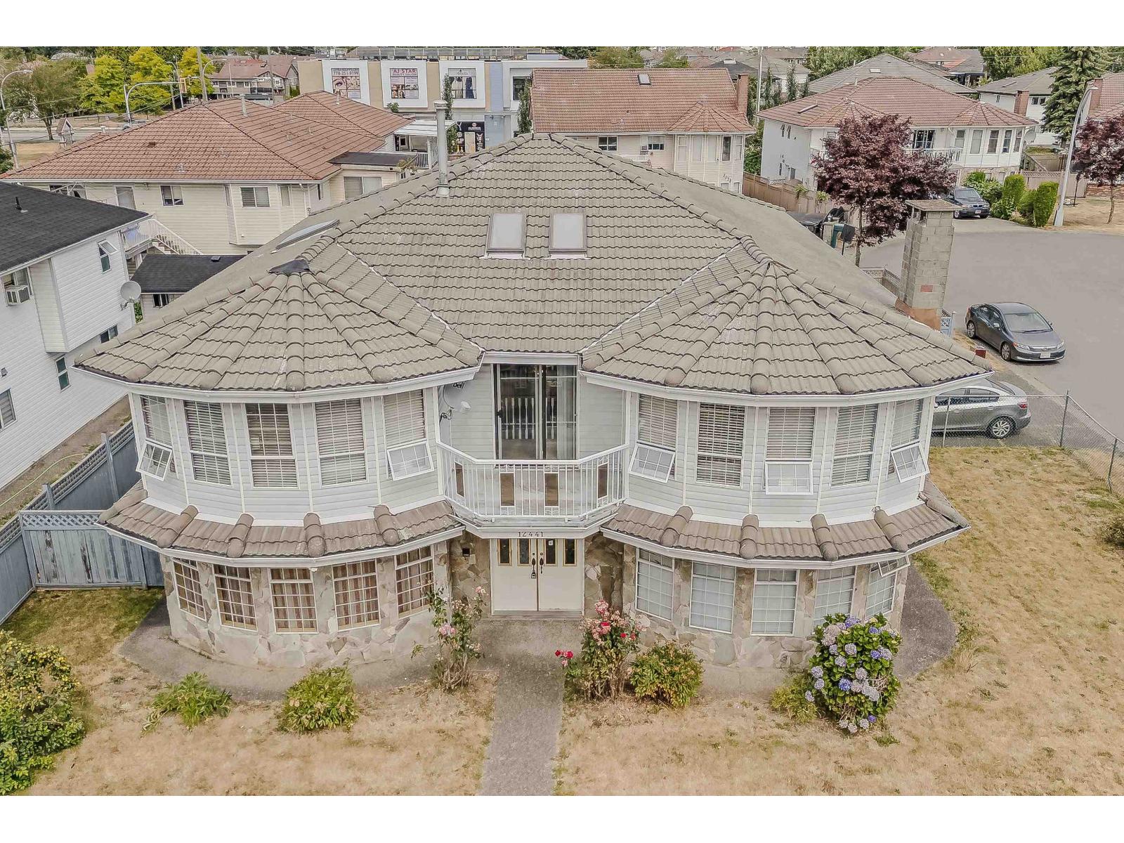 12441 71a Avenue, Surrey, British Columbia  V3W 0P7 - Photo 4 - R3062175