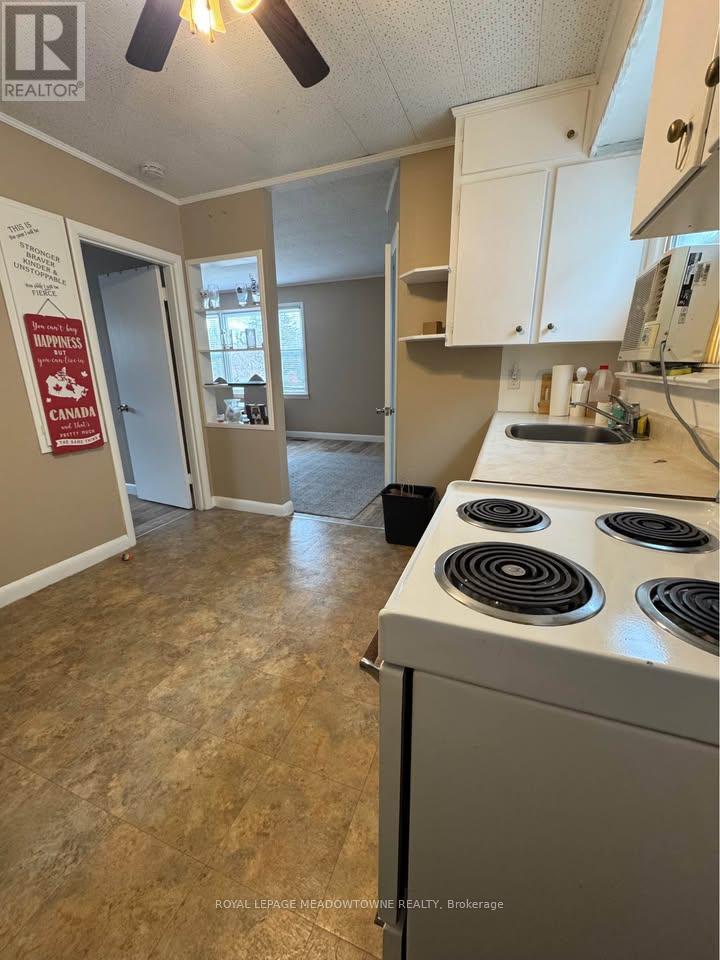 3c - 277-233 Geddes Street, Centre Wellington, Ontario  N0B 1S0 - Photo 6 - X12484664
