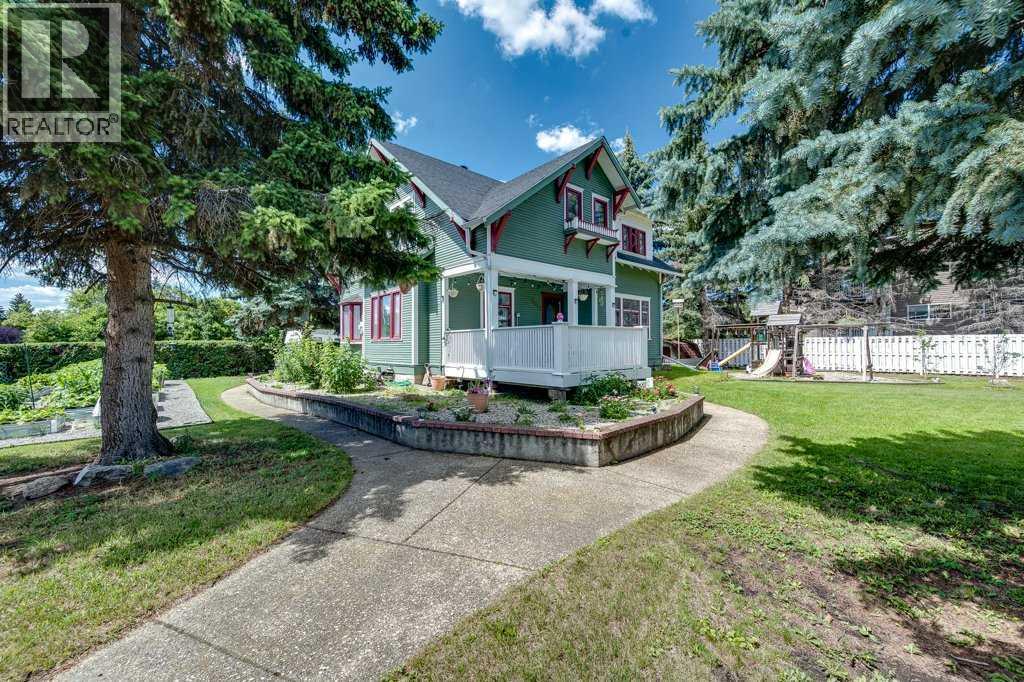 5406 C + E Trail, Lacombe, Alberta