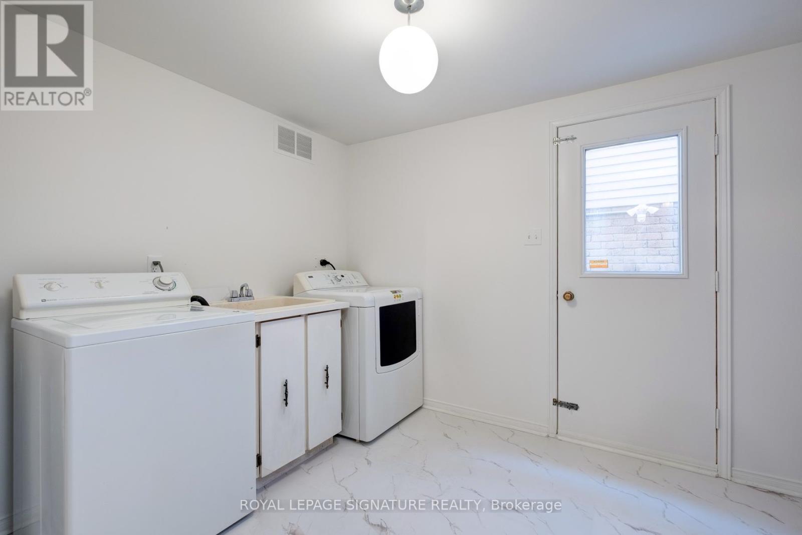 1605 Belinda Court, Pickering, Ontario  L1V 3T4 - Photo 26 - E12484699