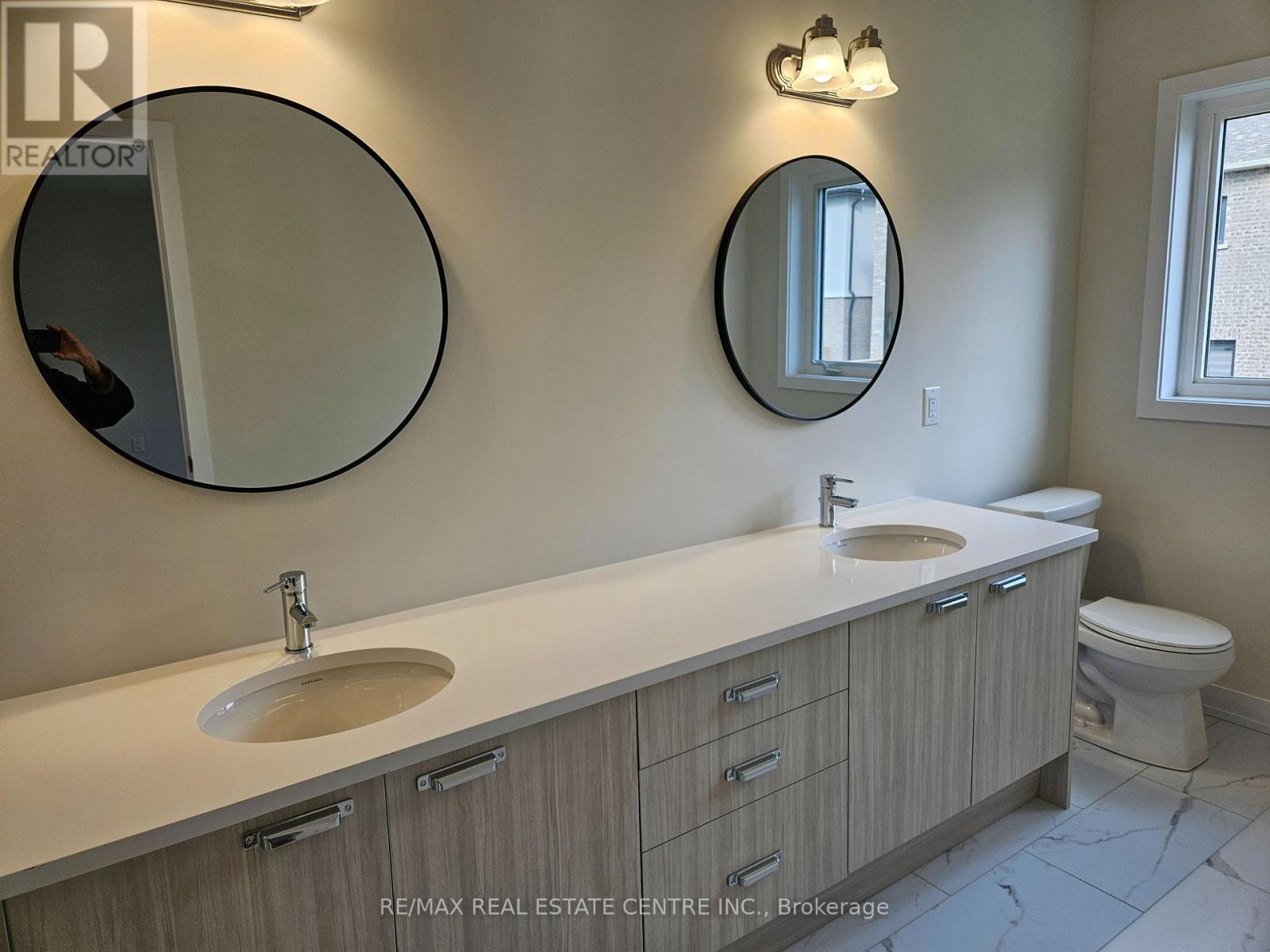 Upper - 22 Ziibi Way, Clarington, Ontario  L1B 0W5 - Photo 7 - E12484727