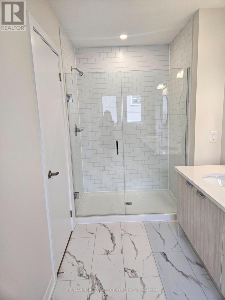Upper - 22 Ziibi Way, Clarington, Ontario  L1B 0W5 - Photo 8 - E12484727