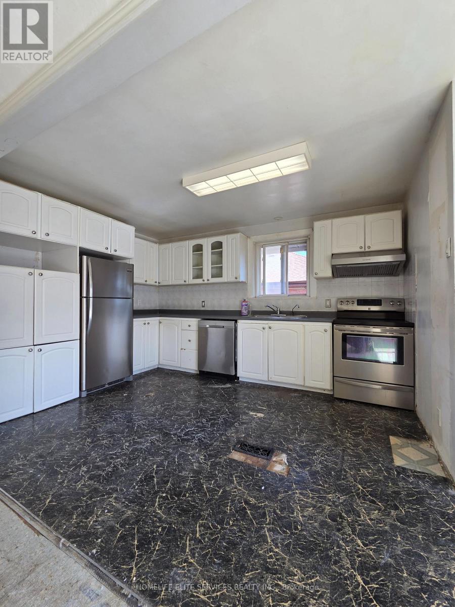 127 Budea Crescent, Toronto, Ontario  M1R 4W2 - Photo 5 - E12484733