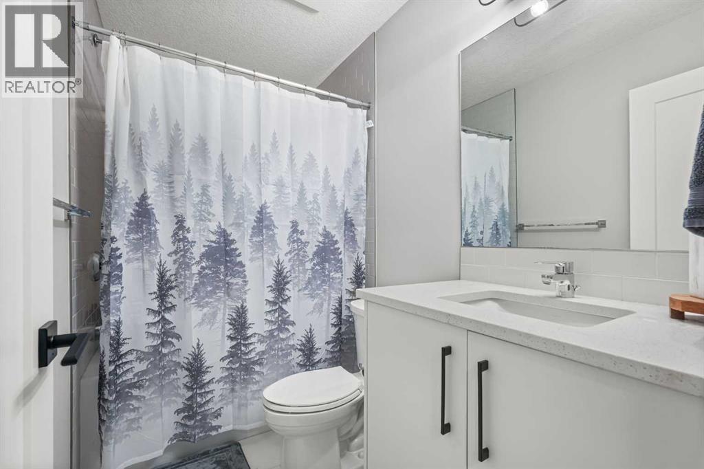 169 Dawson Harbour Heights, Chestermere, Alberta  T1X 2A3 - Photo 33 - A2265901