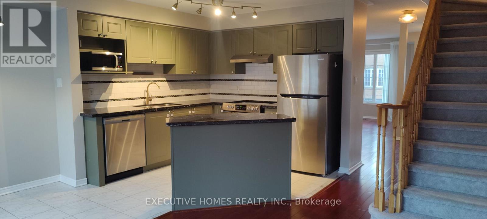 76 - 5530 Glen Erin Drive, Mississauga, Ontario  L5M 6E8 - Photo 8 - W12482738