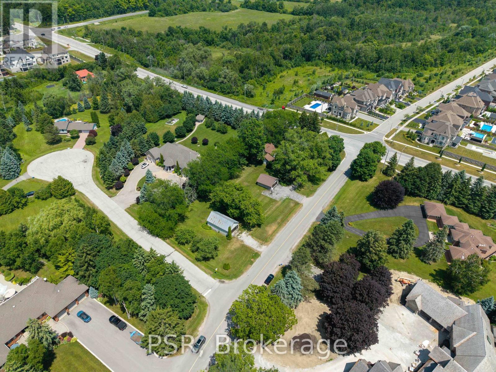 10 Kingscross Drive, King, Ontario  L7B 1E5 - Photo 19 - N12484696