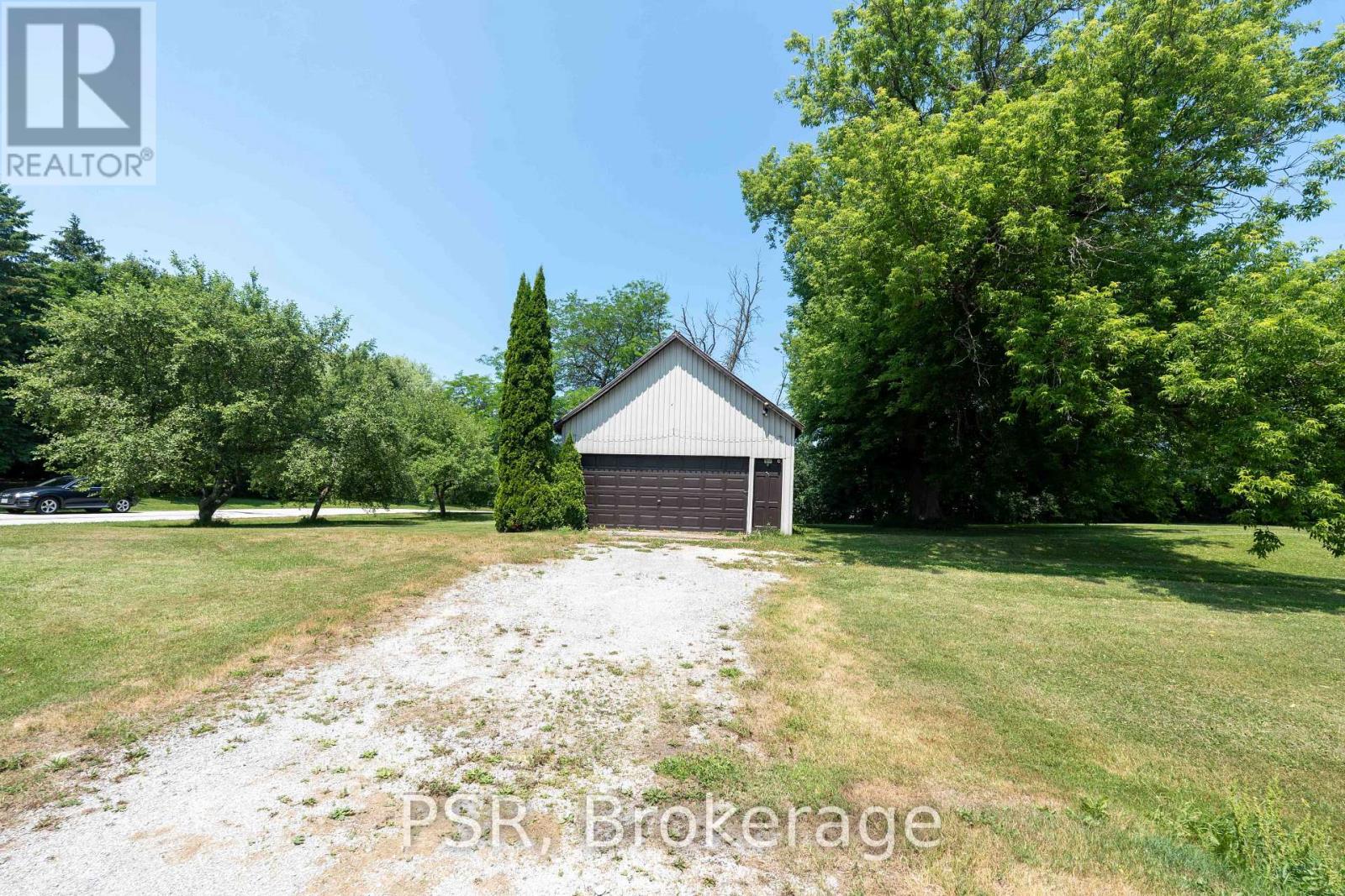 10 Kingscross Drive, King, Ontario  L7B 1E5 - Photo 9 - N12484696