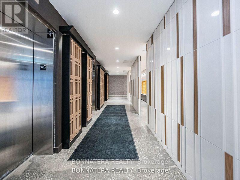 2429 - 498 Caldari Road, Vaughan, Ontario  L4K 0R6 - Photo 4 - N12484708