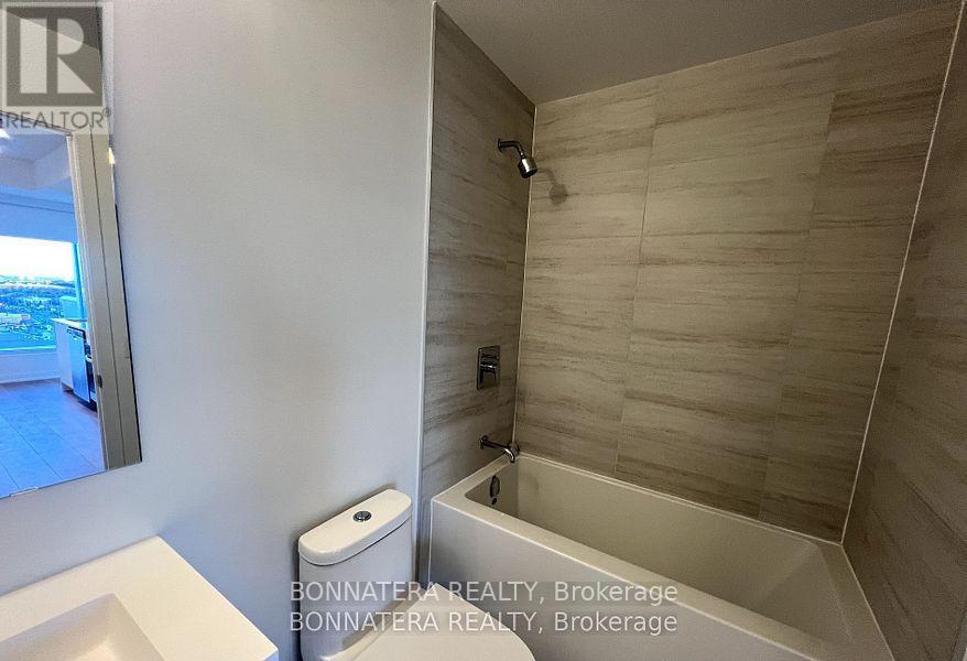 2429 - 498 Caldari Road, Vaughan, Ontario  L4K 0R6 - Photo 9 - N12484708