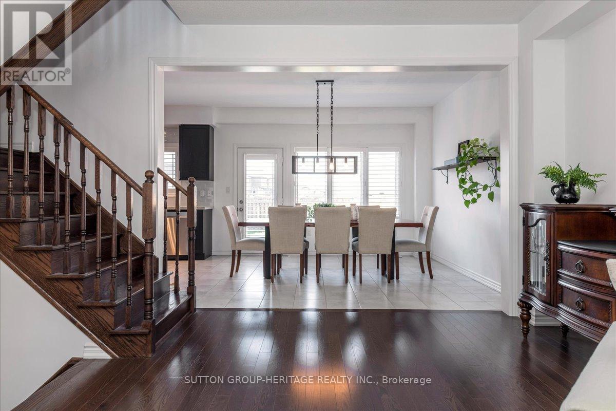 1491 Farrow Crescent, Innisfil, Ontario  L9S 0L6 - Photo 6 - N12484713