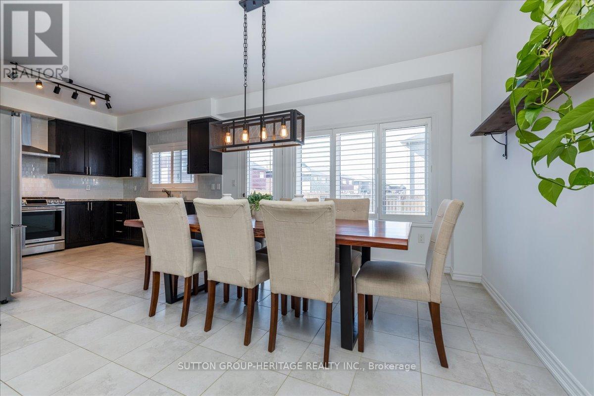 1491 Farrow Crescent, Innisfil, Ontario  L9S 0L6 - Photo 7 - N12484713