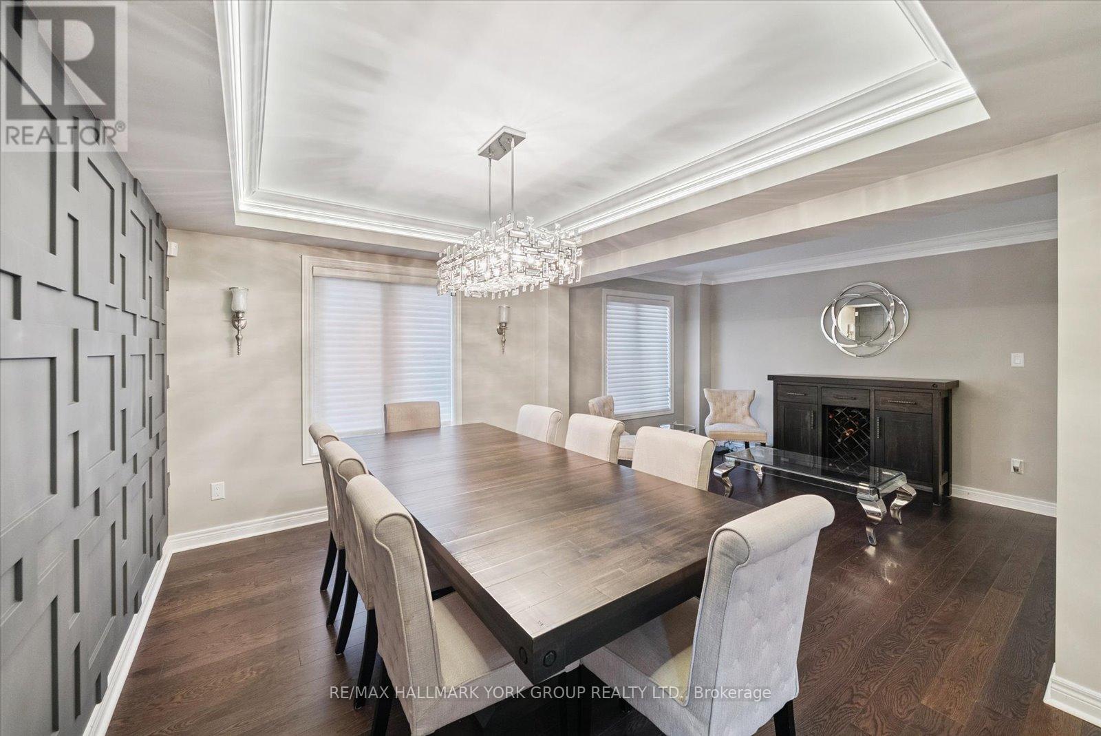 254 Meadowhawk Trail, Bradford West Gwillimbury (Bradford), Ontario  L3Z 0E9 - Photo 6 - N12484715