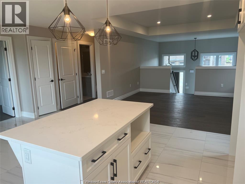 749 Faleria, Lakeshore, Ontario  N0R 1A0 - Photo 4 - 25027042