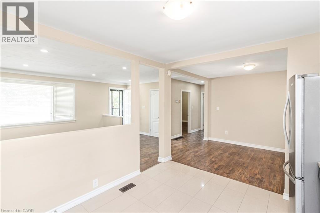 2278 Mount Forest Drive, Burlington, Ontario  L7P 1J2 - Photo 10 - 40782342